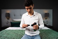 Tunturi Massage Gun Mini - Massage Apparaat - Inclusief koffer - 4 opzetstukken